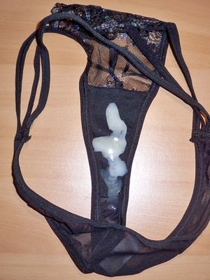 Love cumming into girls panties