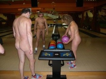 Nudists doing things naked #92