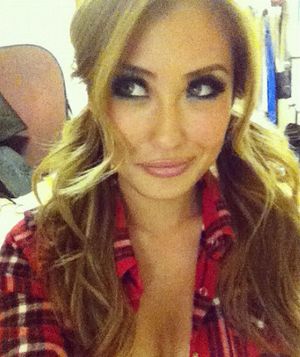 cina luks cowgirl cleavage