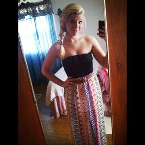 Jack off to this picture of my sister