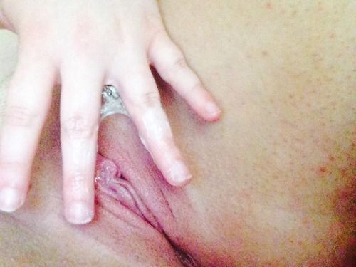 Another one from earlier. Messy ingers.
