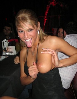 I'm a slut girl, I cannot hold myself anymore #224