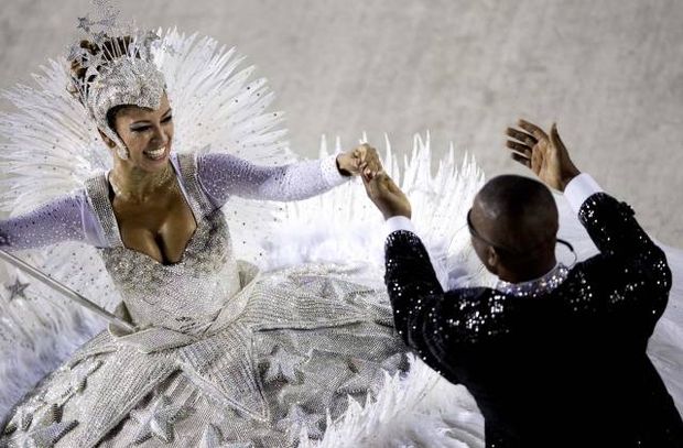 carnival ball dancing