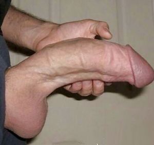 Huge monster cock, pussy / ass stretcher tool