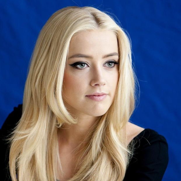 Amber Heard beautiful face