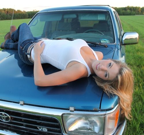 Bre, Canadian, 19