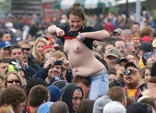 Cute bare teens