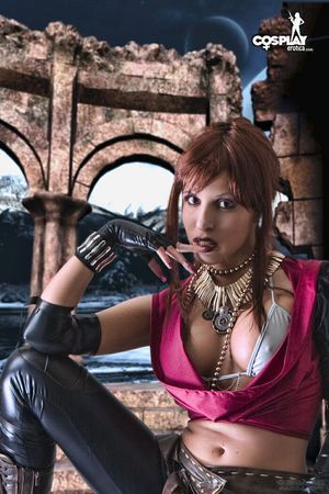 Analia druid Dragon Age Morrigan sexy nude costume play