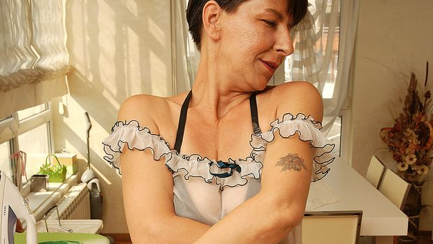 Bizarre lady getting adorable...