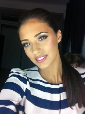 her makeup is amazing