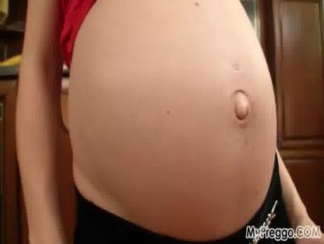 Pregnant teen Anya Enjoying her Body 2