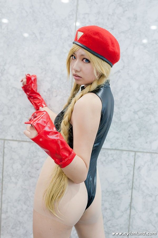 See more sexy cosplay chicks