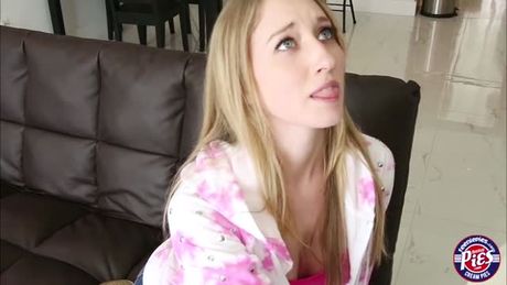 Goddess Riley Reynolds gets a hot hardcore sex from the house owner as a punishment for not doing house chores.