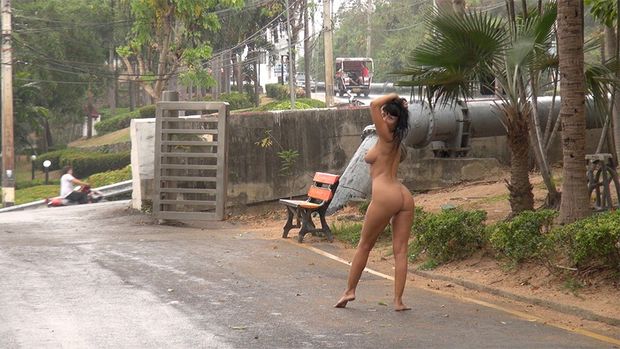 I have no words to describe all the feelings I had while walking nude through rain…