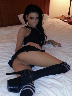 Kimber Veils - Brunette bimbo on the bed