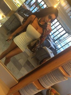 #Hot #Beautiful #PinkLipstick #Barbie #ChloeKhan #ChloeMafia #Tits #FakeTits #HugeFakeTits #BigTits #HugeTits #NiceRack #Boobs #PerfectTits