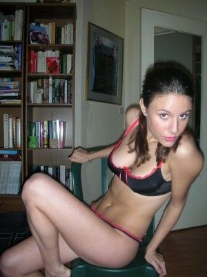 Sexy lingerie Roberta fidanzata milanese