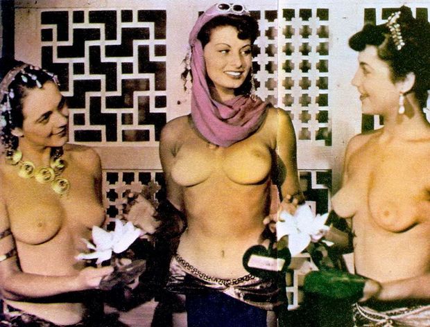 Sophia Loren in Era lui… sì! sì! from 1951