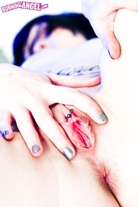 Emo Melodie's ass and pussy