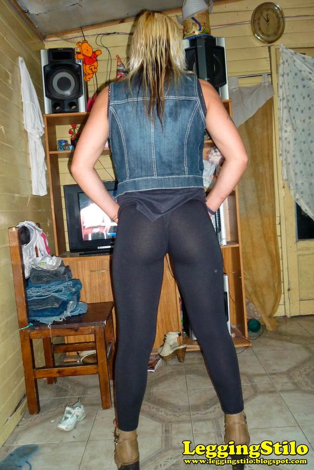 yoga pants
