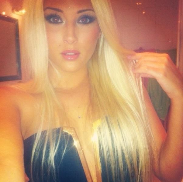 Kelly Vedovelli busty hot babe