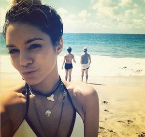 vanessa hudgens hawaii beach