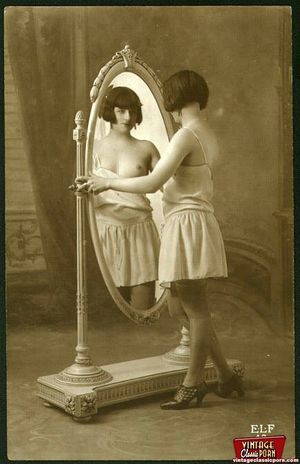 Vintage xxx - Some vintage girls standing - XXX Dessert - Picture 8