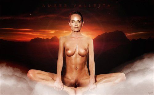 Amber Valletta