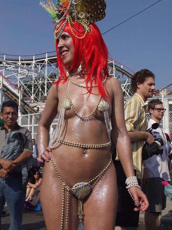 Micro-style during Mermaid parade