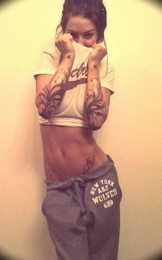 Hot tatto girl.... Super Sexy