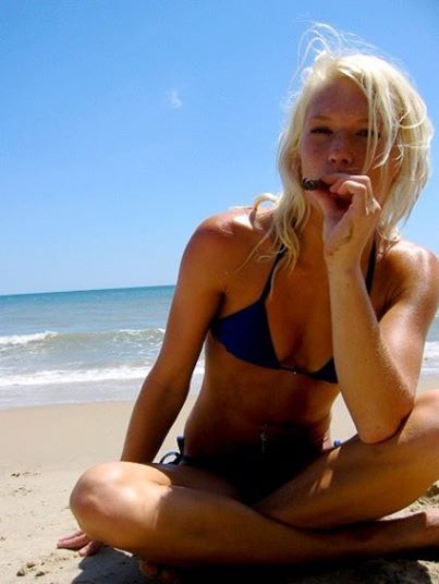 Hot Babe enjoying Weed at beach