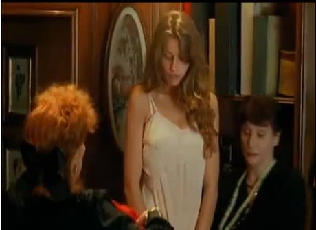 Laetitia Casta sex scenes no censured