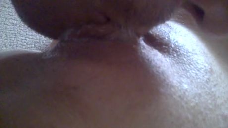 Real cunnilingus - licking her sweet juicy pussy ! from Romania