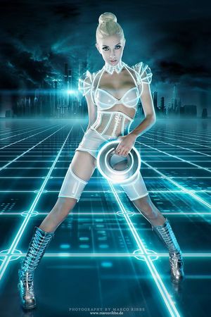 boobs tron