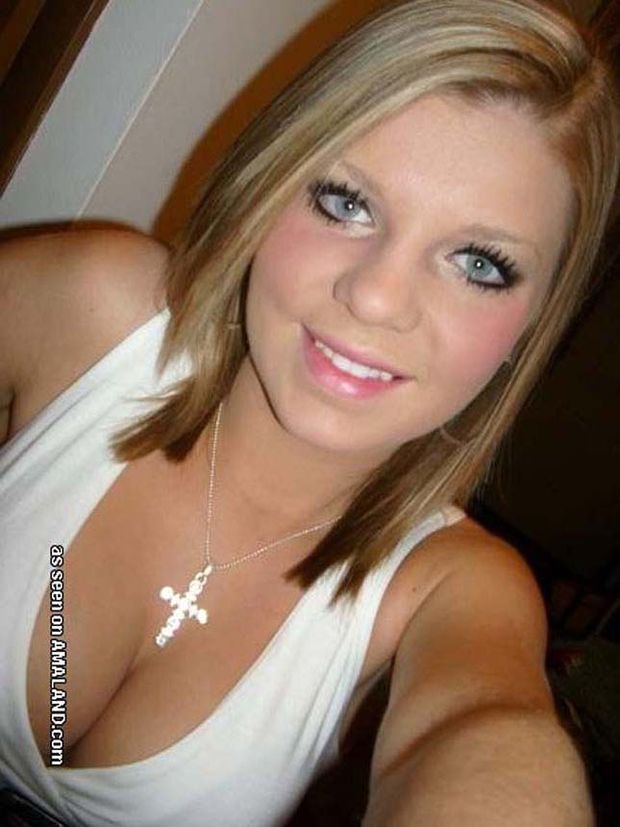 Posing Teenie