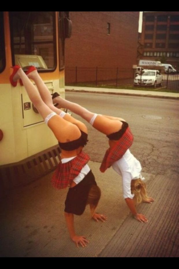 Hand stand