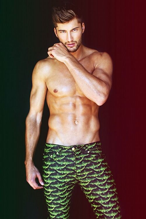 Pantalón lagarto