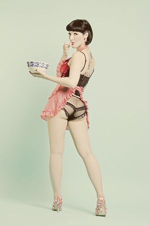 Model : Miss Cherry | Photographer: Fotografie Maria Vaorin | Delicious Dolls Magazine - Facebook