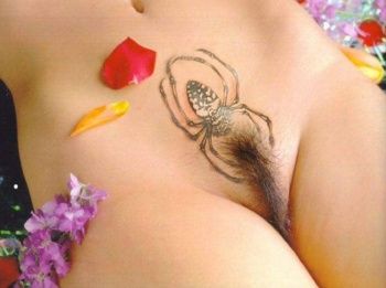 Photographs of sexy girls and their pussy with tattoos