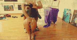 Fingered while she sucks