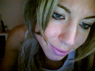Geiler Talk oder geile Show - was willst du? Alter: 26, Haarfarbe: Braun, Figur: SchlankHobbys: Tanzen, Musik, ReisenWas mache ich vor der Cam?Chatten / Flirten,Dirty-Talk,Dessous,Lack / Leder,Striptease,Close-Ups,Toys,Ich befehle...,Livesex,Selbs... Cont