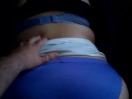 Fudendo a esposa rabuda de calcinha