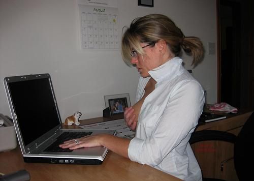 Watch Free XXX MILF videos HERE