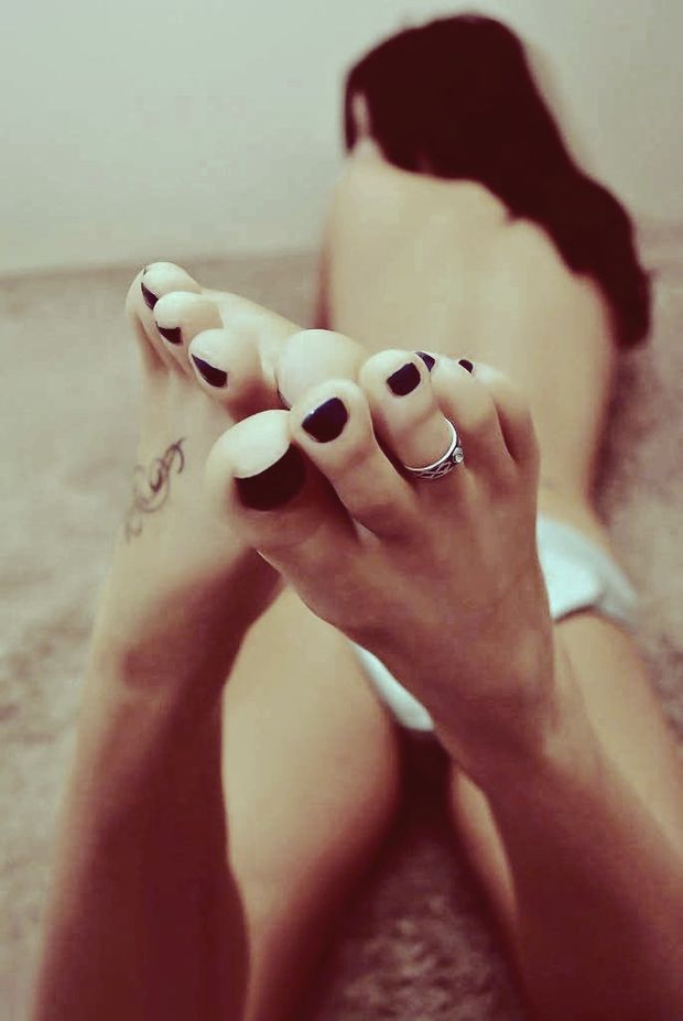 Female foot fetish gorgeous.