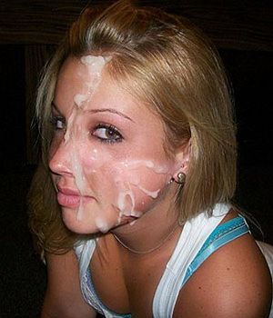 Sexy blonde got a nice hot load on her face