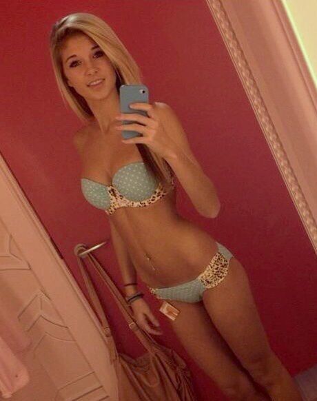 Blonde teen selfie