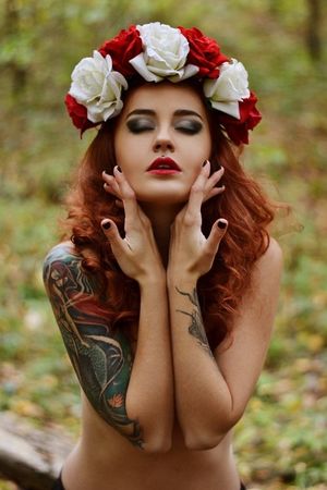 Teen sex photos presents hot tattooed girl: Beauty inked redhead. Here you will find best babes with tattoos and hot inked girls.