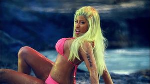nicki minaj bikini