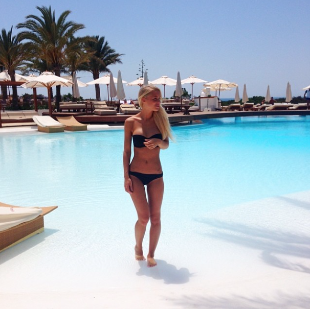 Victoria at the pool