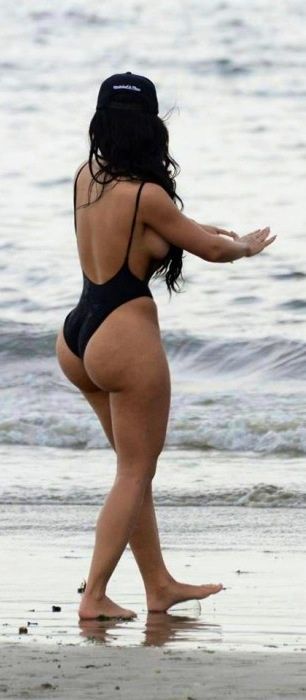 Follow us at: www.bootynice.com